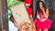 The pizza delivery guy rings extra sausage to the chicks