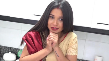 Indian babe gets licked a lot ahead of enduring hard sex standing